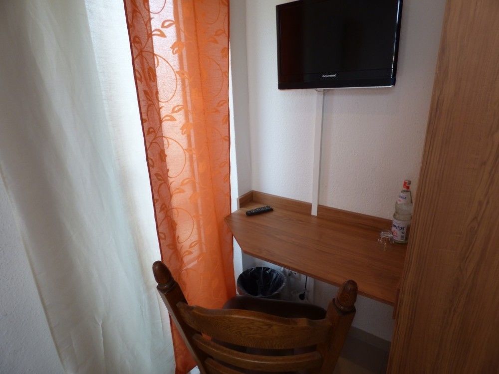 Hotel Art Inn Динслакен Экстерьер фото