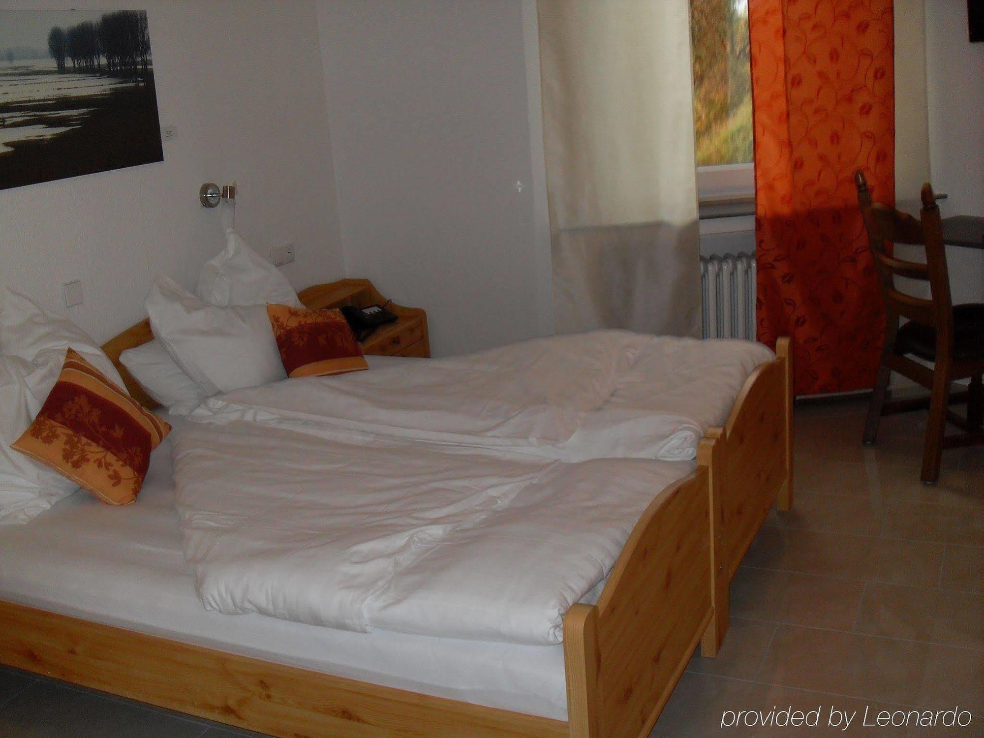 Hotel Art Inn Динслакен Экстерьер фото
