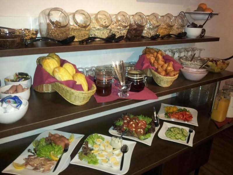 Hotel Art Inn Динслакен Экстерьер фото